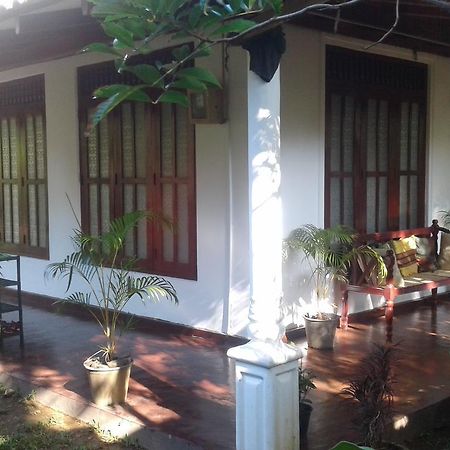 Sethun Villa Hikkaduwa Bagian luar foto