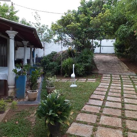 Sethun Villa Hikkaduwa Bagian luar foto